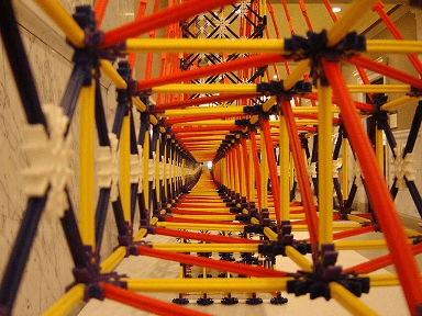 small plastic parts KNEX resized 600